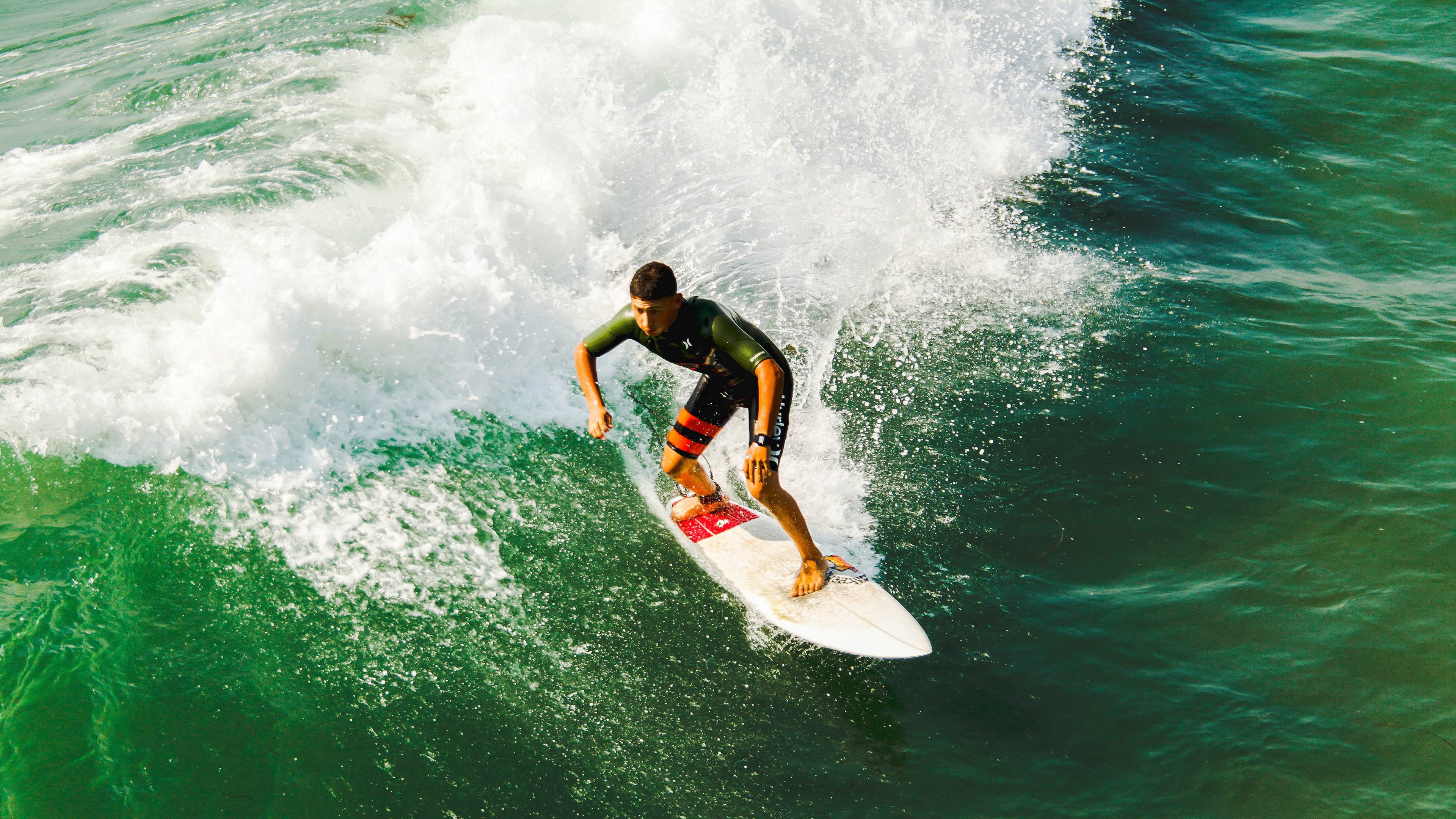 快船打造球员私人休息舱，结合高科技恢复设备，快船自己的球馆