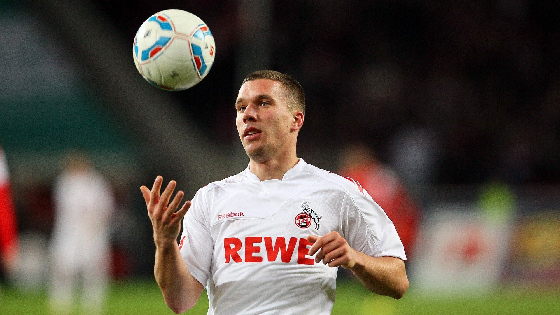 迪巴拉状态火爆，助球队连续六场进球，迪巴拉进球集锦